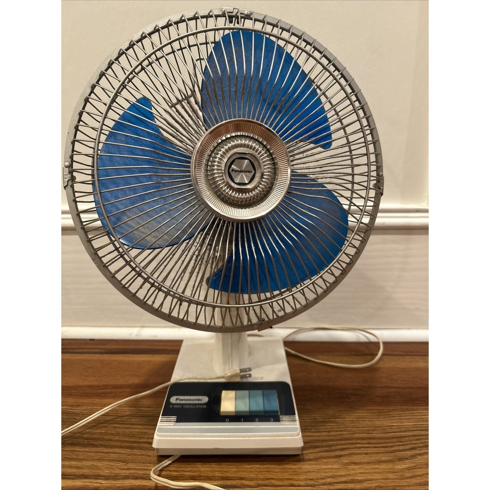 Vintage Panasonic  F-1205 5 Way Oscillating Desk Fan 12" Trans Blue Blade Tested